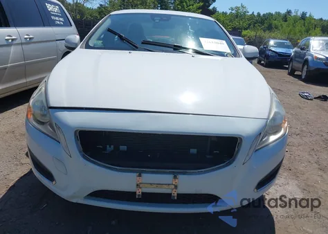 2012 Volvo S60 T5 from USA, damaged, VIN YV1622FSXC2038492
